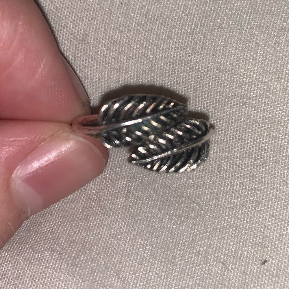 Ring - Picture 2 of 2